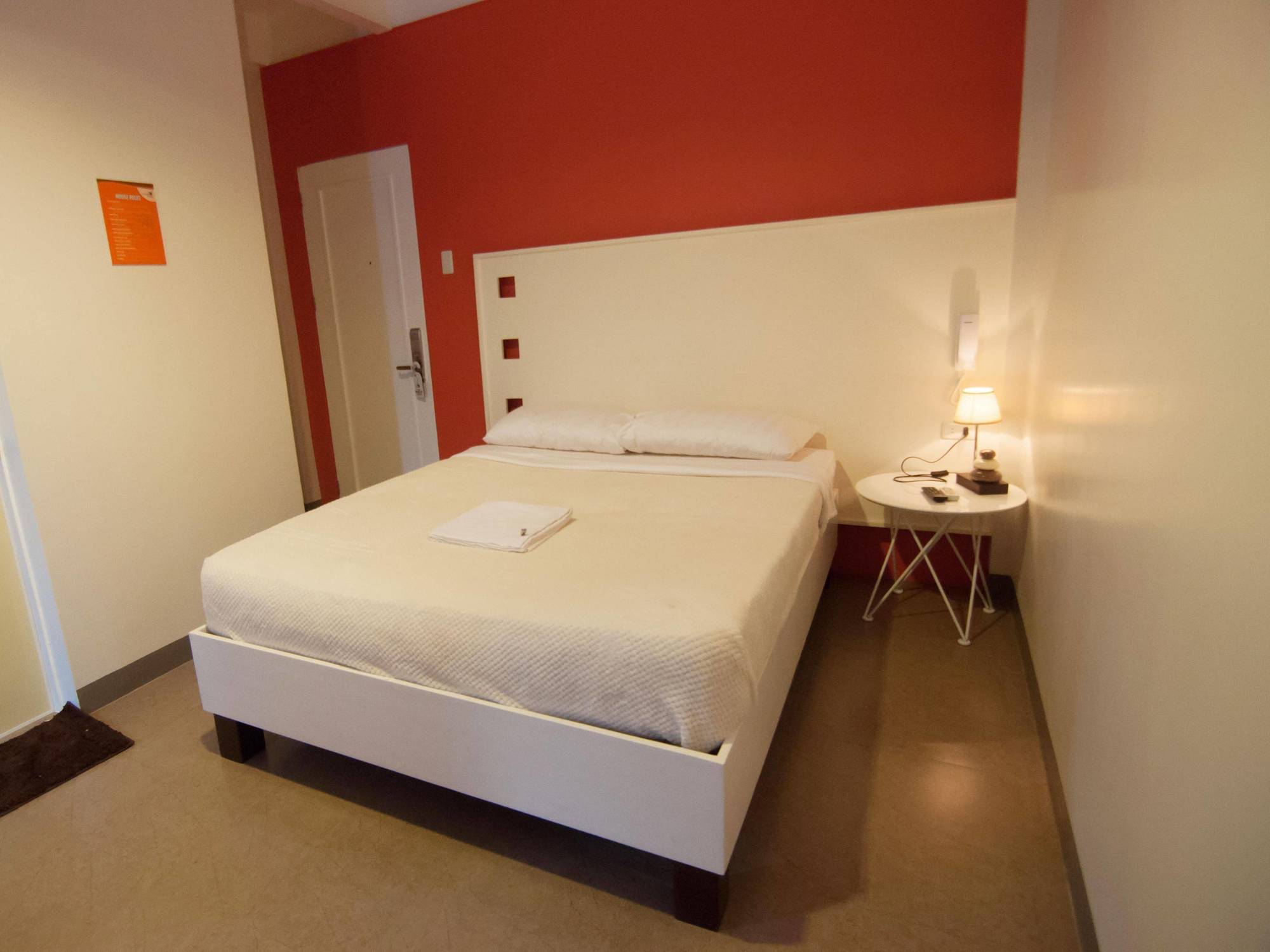 Avenue One Hotel Upper Digos Eksteriør billede